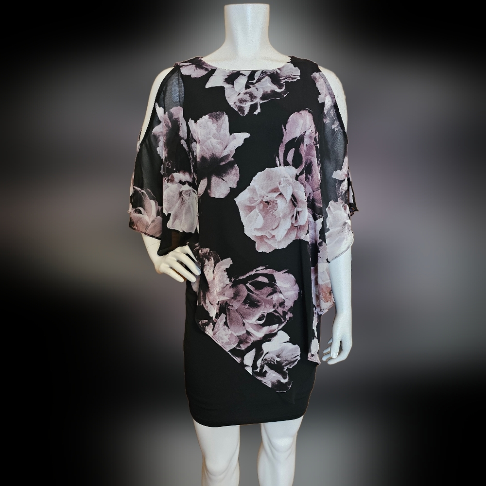 💙 87. Le Chateau Size Small Floral Dress
